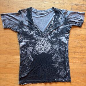 Archaic Affliction Black and Gray Short Sleeve Tee Womens Medium